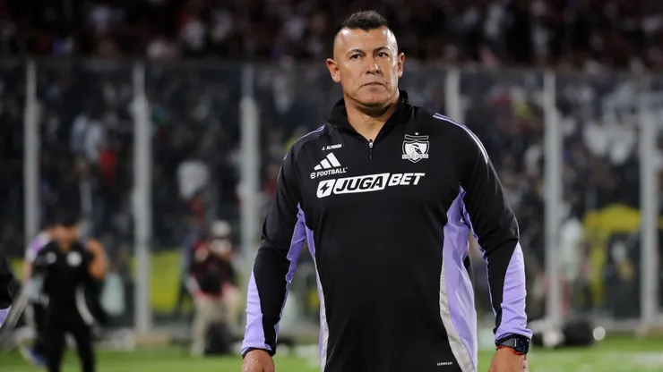 Almirón aclaró lo sucedido con el DT caturro.