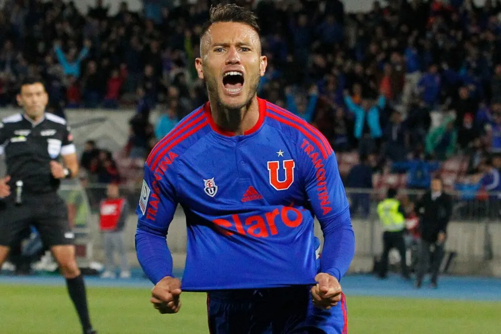 Gastón Fernández defendió la camiseta de la U en 2016 (Photosport)