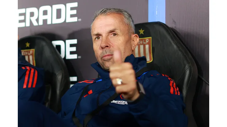 Tincho Gálvez alaba al entrenador Gustavo Álvarez.