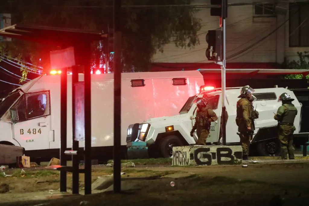 Carabineros se opone a la disputa del Superclásico entre Universidad de Chile y Colo Colo.