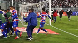 Fortaleza exige los puntos y un castigo ejemplar para Colo Colo (Getty Images).