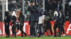 Colo Colo está de luto debido a los terribles incidentes ocurridos la noche del jueves en el Estadio Monumental (Foto: Photosport)