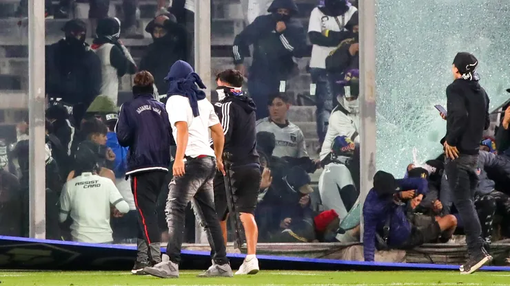Colo Colo se expone a duras sanciones por parte de la Conmebol.