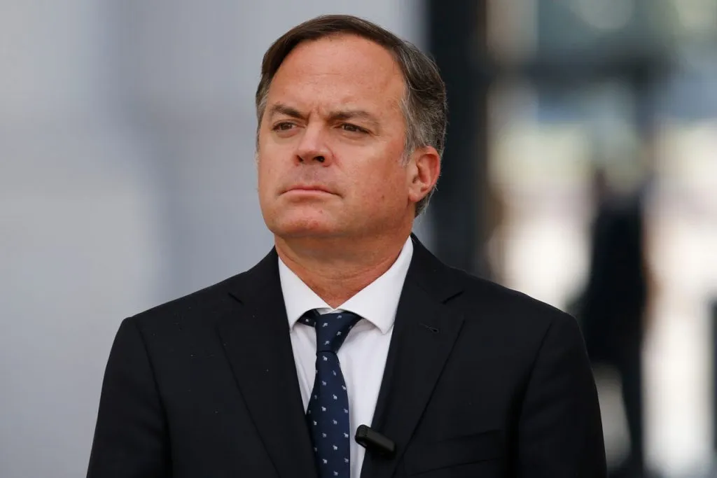 Senador Matías Walker propuso eliminar el plan Estadio Seguro (Photosport).