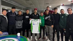 Claudio Bravo compartió con un viejo conocido. (Foto: Photosport)