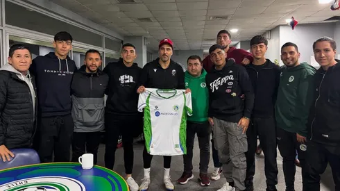 Claudio Bravo compartió con un viejo conocido. (Foto: Photosport)