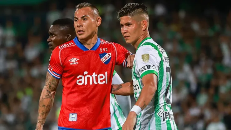 Eduardo Vargas dejó pagando a Universidad de Chile.