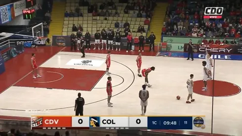 Colo Colo y Club Deportivo Valdivia realizaron un homenaje en su partido. (Foto: Captura)