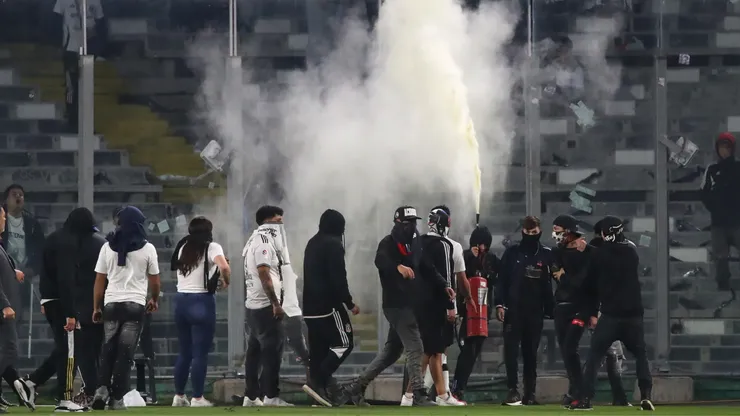 Colo Colo espera por su sanción por parte de la Conmebol.