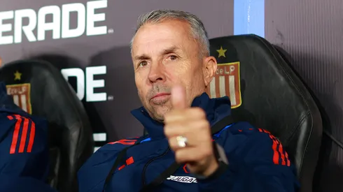 Gustavo Álvarez define el 11 de la U ente La Serena.