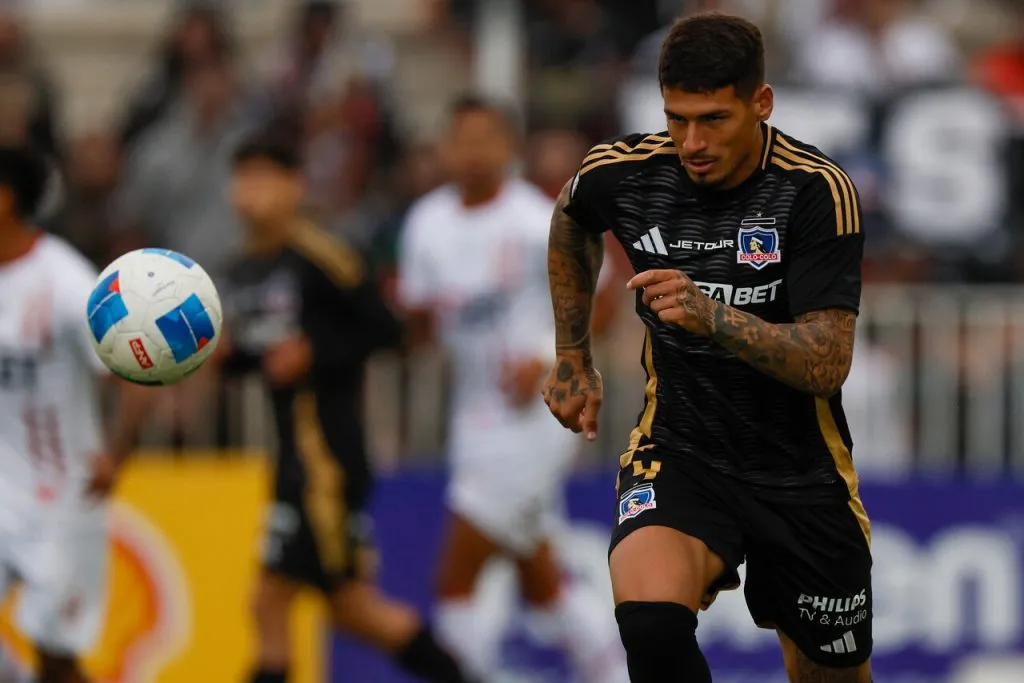 Saldivia recibió la reprimenda de sus compañeros | Foto: Photosport