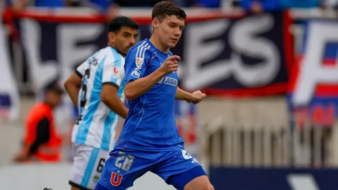 Agustín Arce, el jugador que desplazó a Lucas Assadi en Universidad de Chile.