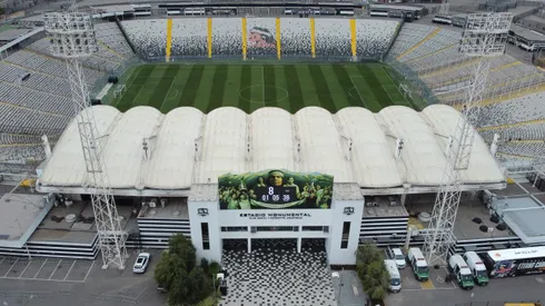 Blanco y Negro confirma modificación de las actividades del centenario de Colo Colo.