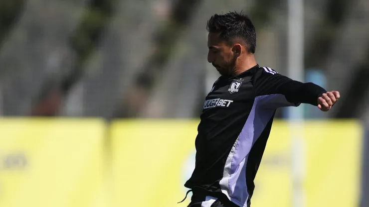 Javier Correa anotó uno de los goles de Colo Colo ante Santiago Morning. (Foto: @ColoColo)