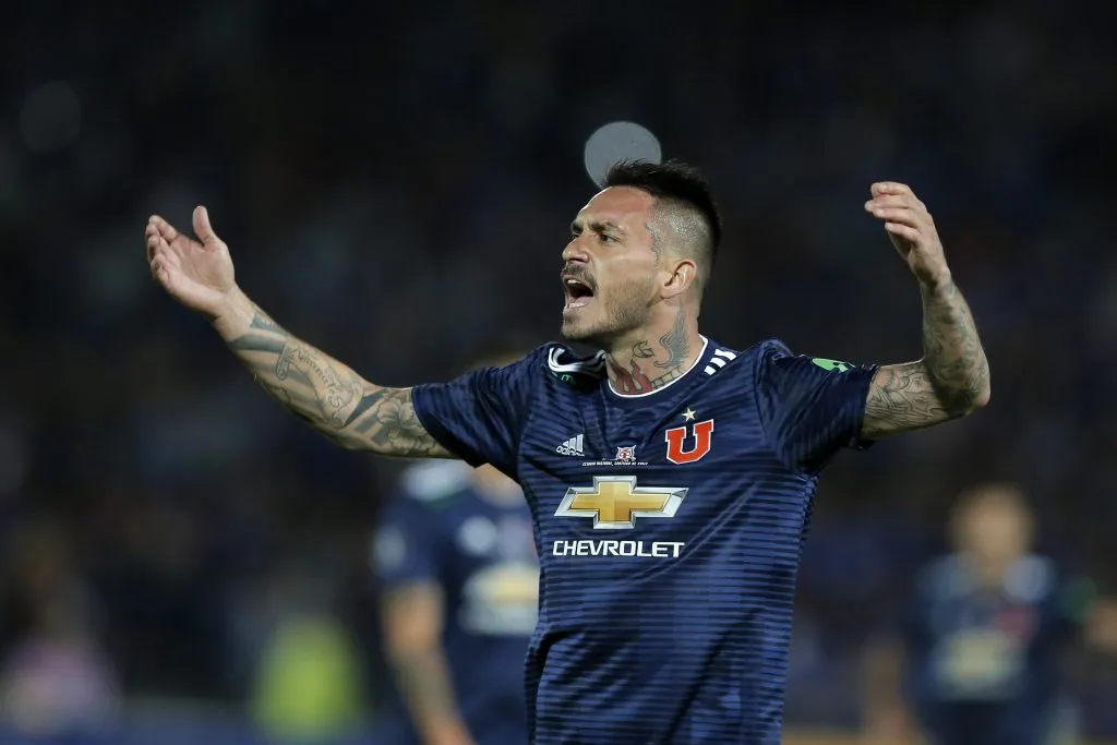 Mauricio Pinilla lo tiene claro: Universidad de Chile tiene más opciones en Copa Sudamericana que en Copa Libertadores.