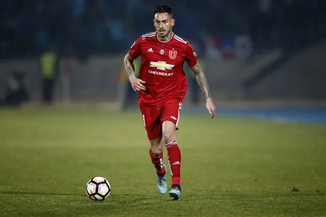 Mauricio Pinilla llamó a Universidad de Chile a enmendar el camino en el Campeonato Nacional.