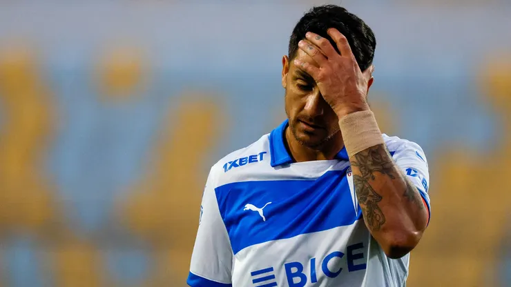 Leyenda de la UC se avergüenza del arbitraje ante Deportes Limache.