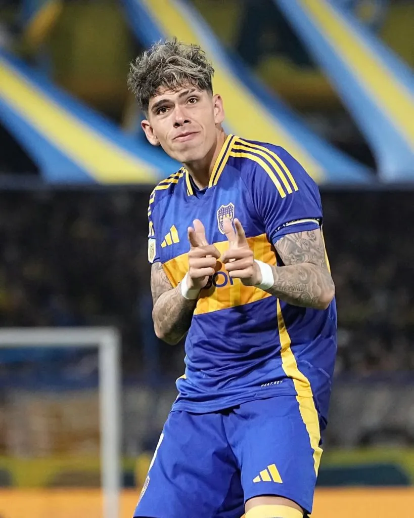Palacios celebrando su tercer tanto con la camiseta de Boca | FOTO: Instagram