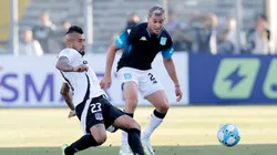 Colo Colo recibe este martes a Racing Club en el Estadio Monumental.