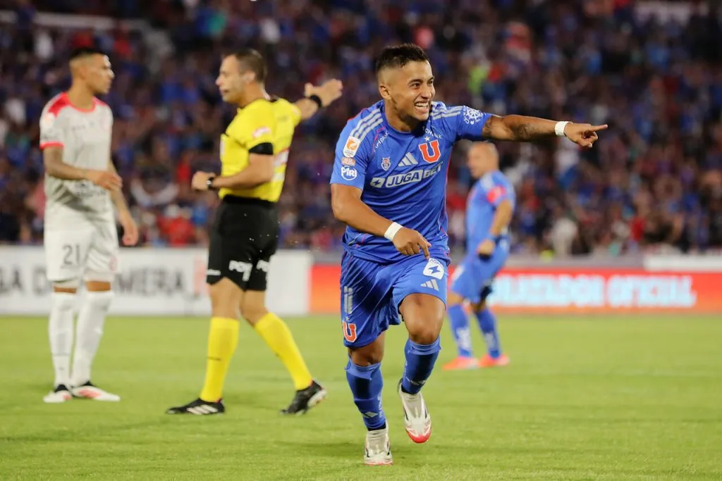 Herrera cree que Nico Guerra se ha ganado su chance en la U. | Foto: Photosport