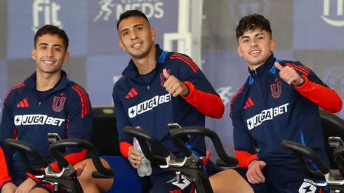 Héctor Hoffens no ve a Maximiliano Guerrero como titular en Universidad de Chile.