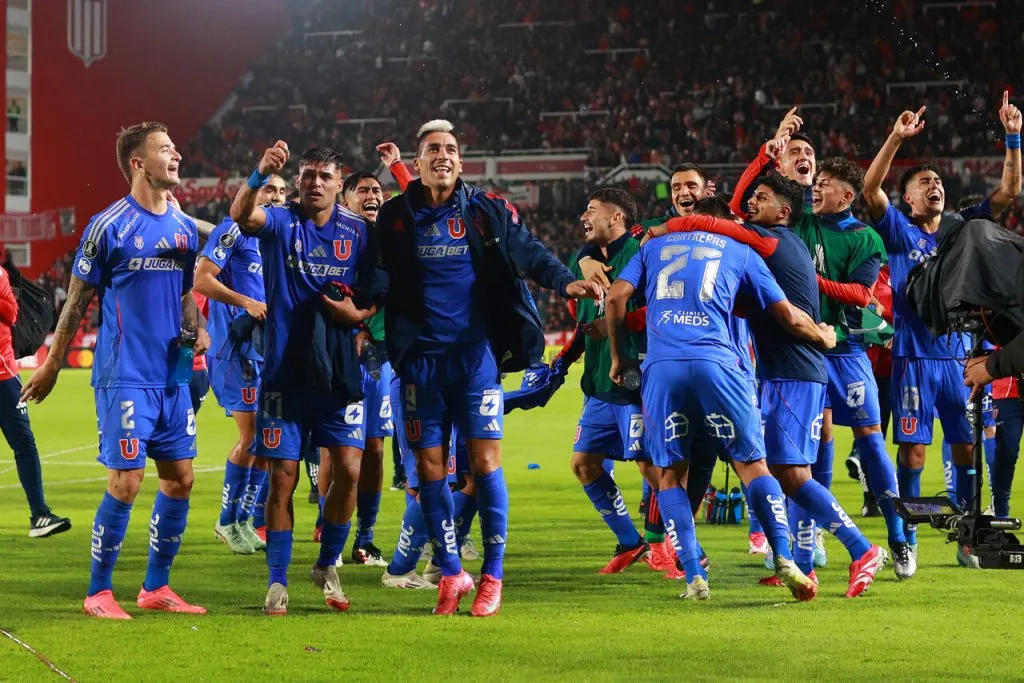 La U se quiere abrazar en Venezuela. | Foto: Photosport