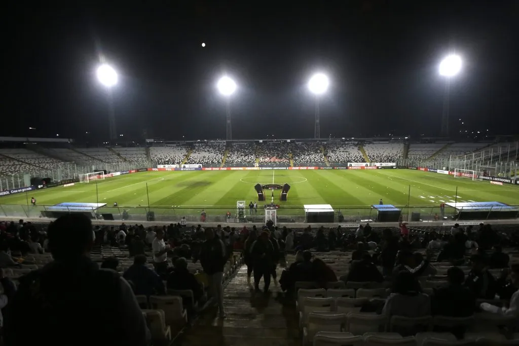 Así se veía el Estadio Monumental para el último partido en que había sido castigado por Conmebol. (Foto: Jonnathan Oyarzún/Photosport)