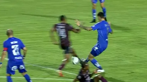 El polémico penal contra Universidad de Chile en Copa Libertadores.