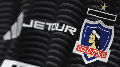 Colo Colo saldrá de negro esta noche frente a Racing pese a ser local.