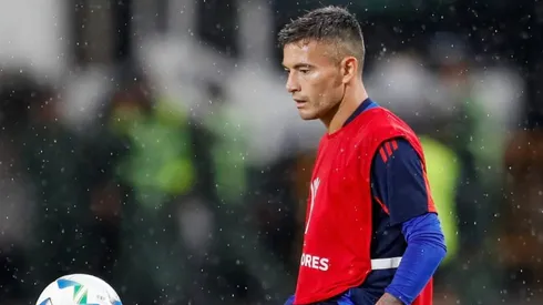 Charles Aránguiz sigue brillando en la Universidad de Chile.