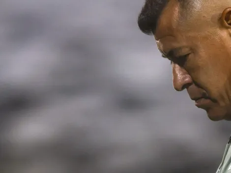 Por ratón: Destruyen a Jorge Almirón por el empate con Racing