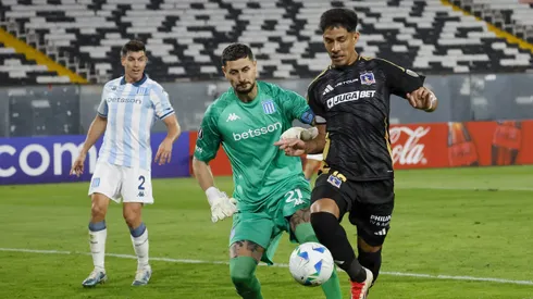 Salomón Rodríguez chocó con Gabriel Arias, lo que no fue sancionado.