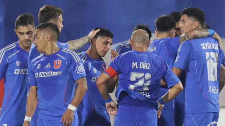 La U se quedó sin bencina en Venezuela.