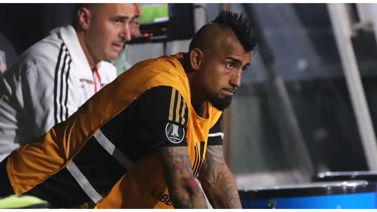 Desde Argentina destrozan a Colo Colo y a sus jugadores.