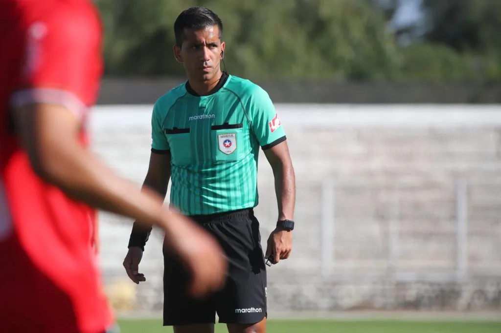 Rodrigo Carvajal recibirá un duro castigo (Photosport).