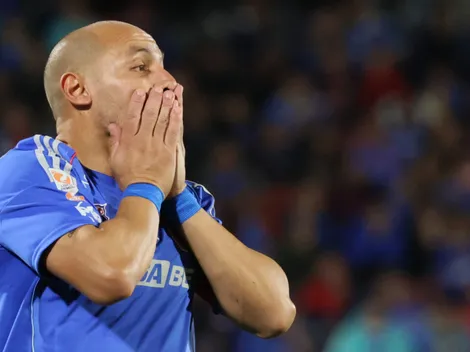 Denuncian que plantel de la U sufrió robo de indumentaria en vuelo a Santiago