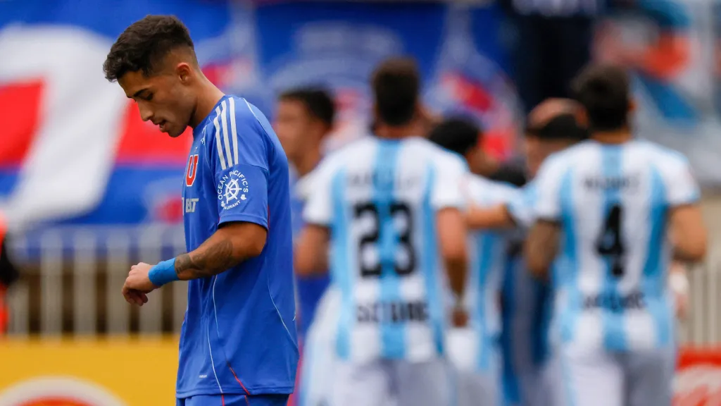 Gustavo Álvarez le envió un claro mensaje a Lucas Assadi en Universidad de Chile.