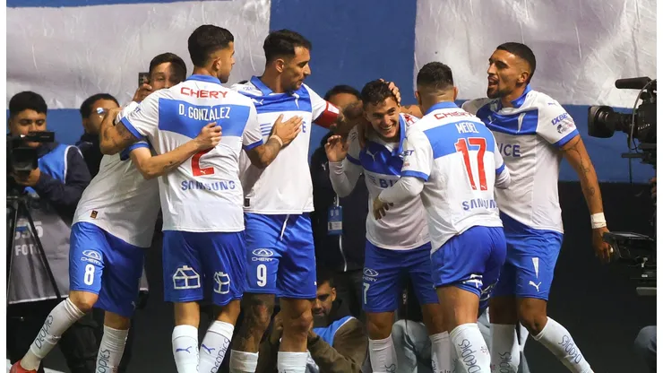 La UC enfrenta una salida inesperada que sacude al club.