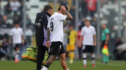 Javier Correa abandonó la cancha con una molestia en su muslo izquierzo.