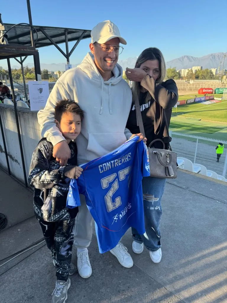 La familia de Rodrigo Contreras estuvo presente en el duelo entre Universidad de Chile y Palestino.