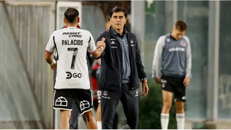 Gustavo Quinteros sería el candidato número 1 de la dirigencia alba para volver a dirigir en Colo Colo.