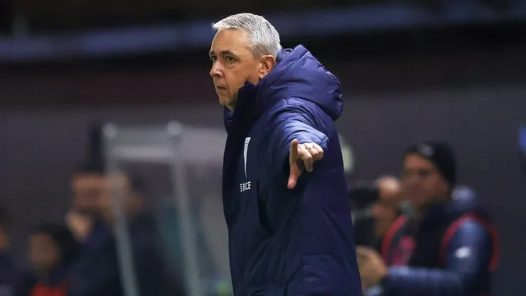 El entrenador de la Universidad Católica podría recibir esta gran noticia