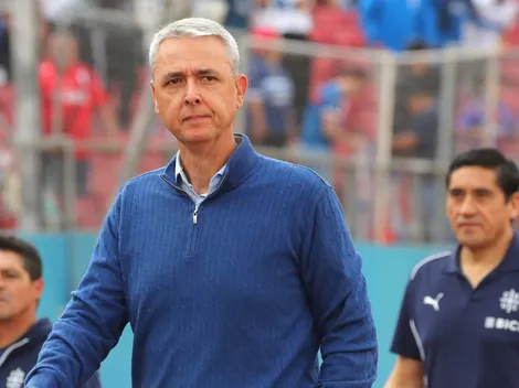 Tiago Nunes defiende con todo a este jugador de la UC antes del Clásico Universitario