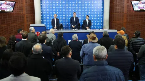 En la U volvieron a elegir a Michael Clark como presidente.