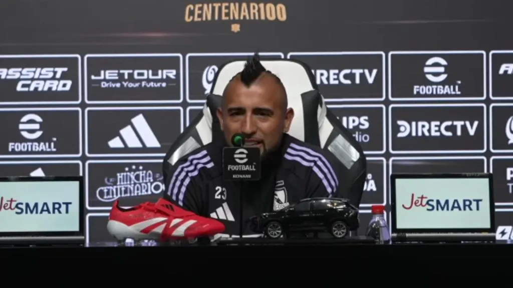 Arturo Vidal confirmó en conferencia de peensa que se convirtió en presidente de Rodelindo Román. (Foto: Captura)