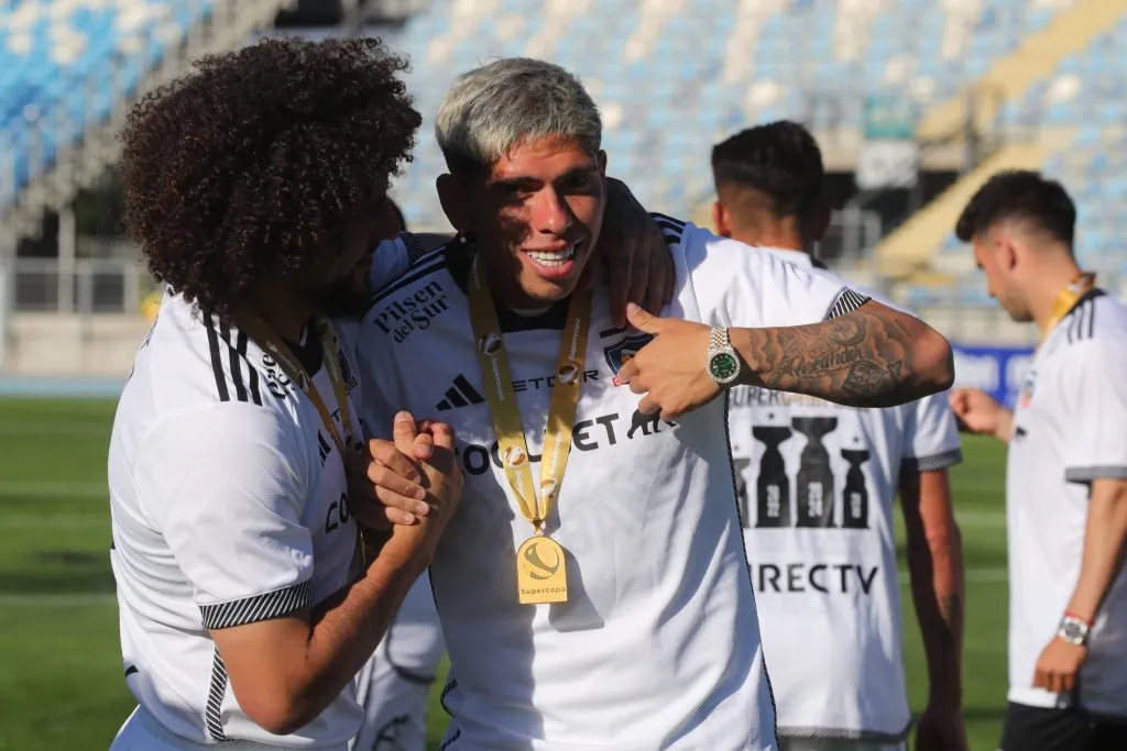 Maxi Falcón y Carlos Palacios comparten una gran relación de amistad que nació en Colo Colo (Foto: Jonnathan Oyarzun/Photosport)