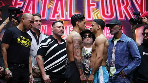 Ryan García y Rolly Romero en el pesaje (Getty Images).