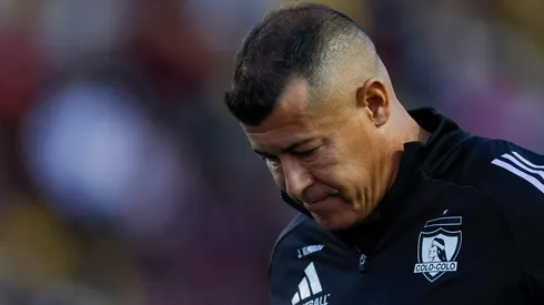 Jorge Almirón tira la esponja en Colo Colo por este tema