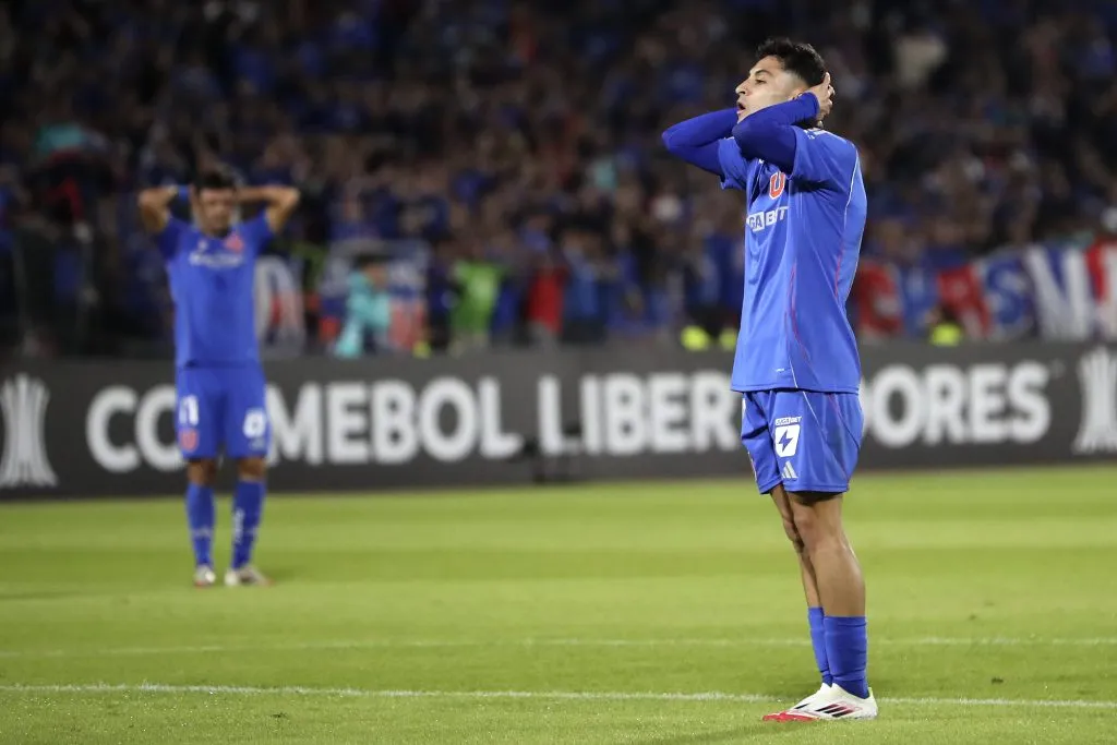 Altamirano se pierde el Clásico Universitario por decisión de Álvarez | FOTO: Felipe Zanca/Photosport