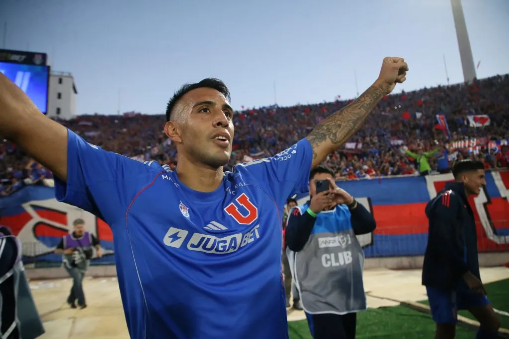 Universidad de Chile se queda con el triunfo ante Universidad Católica. (Foto: Photosport)